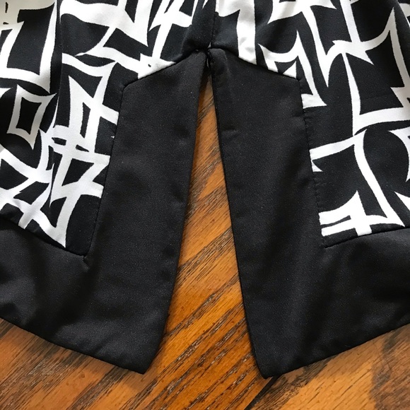 Sarah Spencer black & white tunic top - Picture 4 of 6